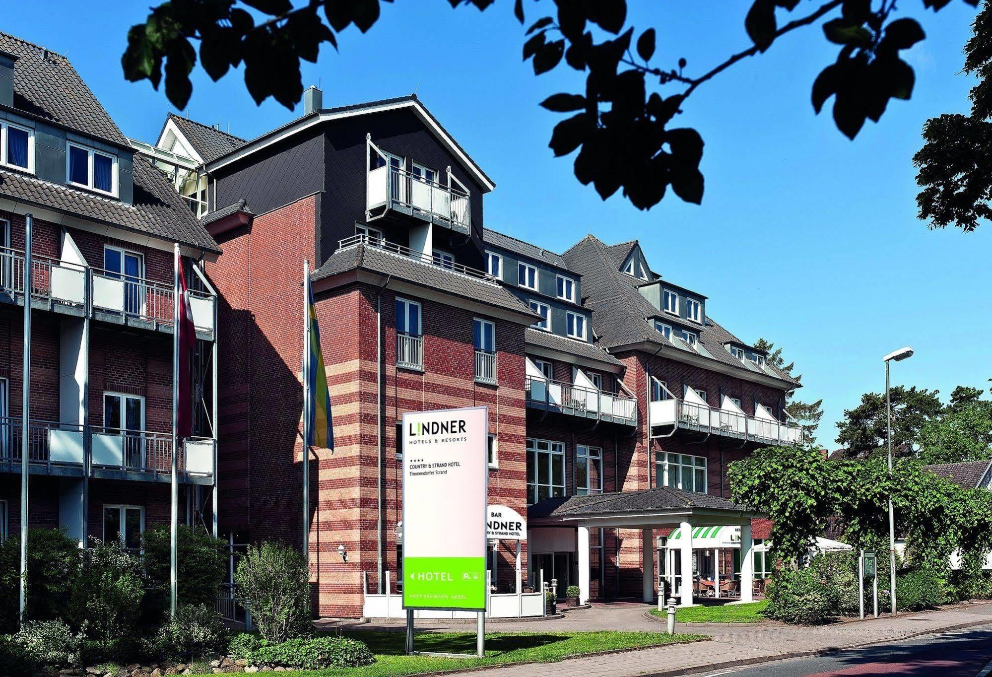 Country Hotel Timmendorfer Strand Exterior photo