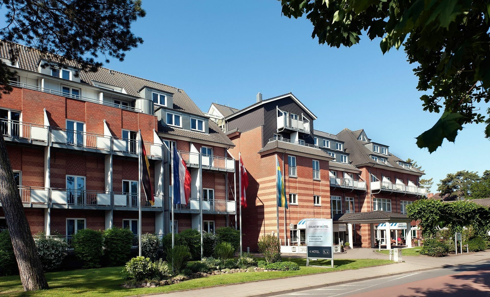 Country Hotel Timmendorfer Strand Exterior photo